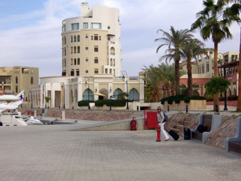 Madzia w Aqabie