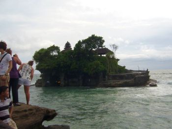 Przypływ na Tanah Lot